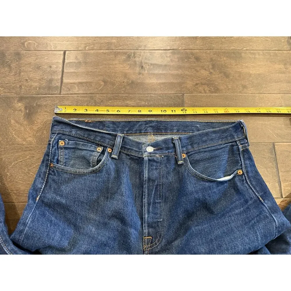 Levis 501 Mens Blue Denim Button Fly Classic Straight Jeans Size 33x30